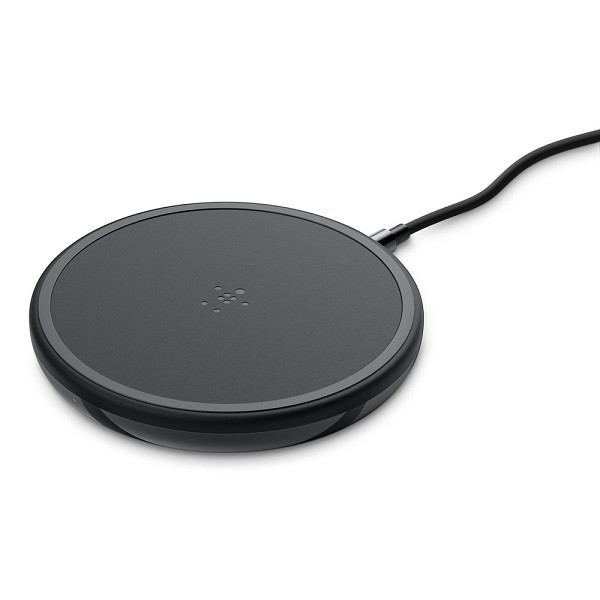 Apple Belkin BOOST CHARGE Wireless Charging Pad 7.5W Black - Special Edition
